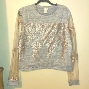H&M long sleeve blouse.